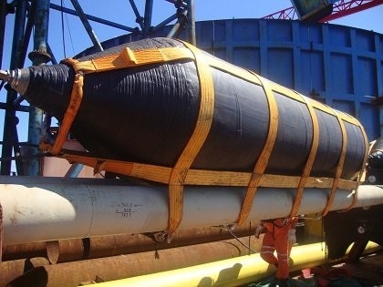 Druck 0,05 - 0,25 MPa Marine Gummi-Airbags Dicke 6 mm - 20 mm Schichten 4 - 9 Schwerlastkonstruktion