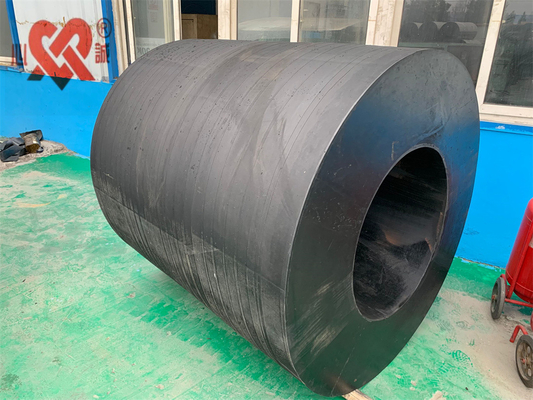 Schrauben-Installation Zylindrischer Gummi-Fender 10-1000kg Länge 1000-5000mm Anpassbar für Hafen- und Dockanwendungen
