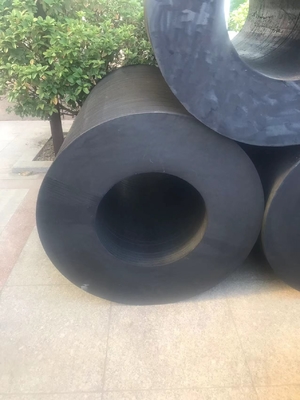 Langlebige zylindrische Kautschukschutzfender absorbieren Aufprallenergie für maximalen Schutz