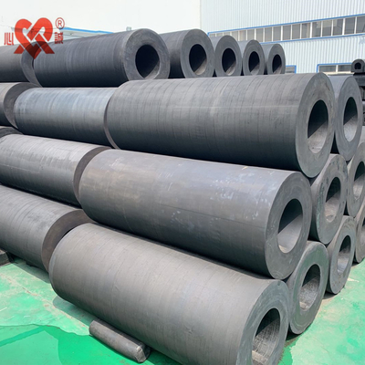 Schrauben-Installation Zylindrischer Gummi-Fender 10-1000kg Länge 1000-5000mm Anpassbar für Hafen- und Dockanwendungen