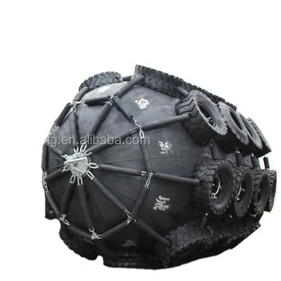 Schwarze Pneumatische Marine-Fendern 3,3 x 6,5 m für eine langlebige Leistung