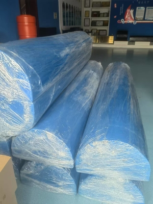 Installation von Schrauben-D-Gummi-Fender für den individuellen Anlegeschutz