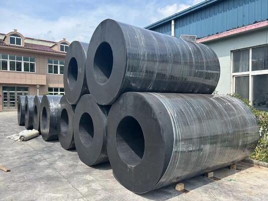Hardness 60-85HA Cylindrical Rubber Fender Industrial Grade Marine Dock Protection Equipment for Vessel Impact Absorption