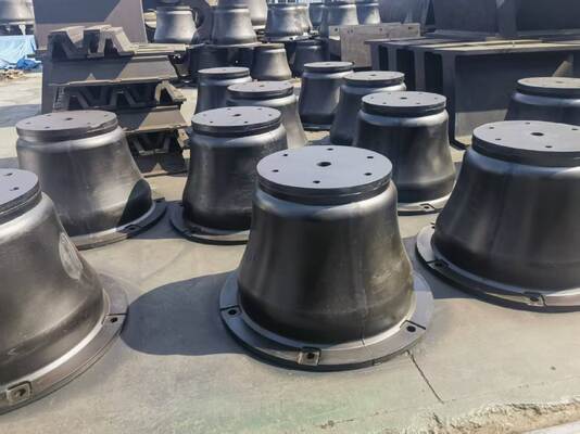 CCS-zertifizierter Kegelgummi-Fender SGS-zertifizierte langlebige Marine-Dock-Schutzausrüstung für Anlegestellen und Liegeanwendungen