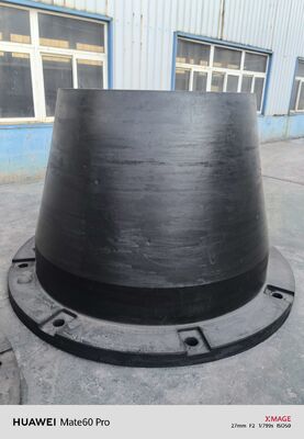 SGS-geprüfte Kegelgummipuffer mit einer Härte von 60-70 Shore A und Wetterbeständigkeit, ideal für marine Anlegersysteme