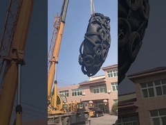 Yokohama-Gummibügel in einen Container geladen