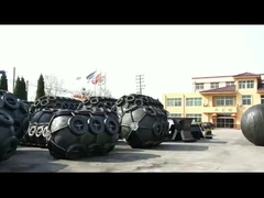 Yokohama-Gummipuffer